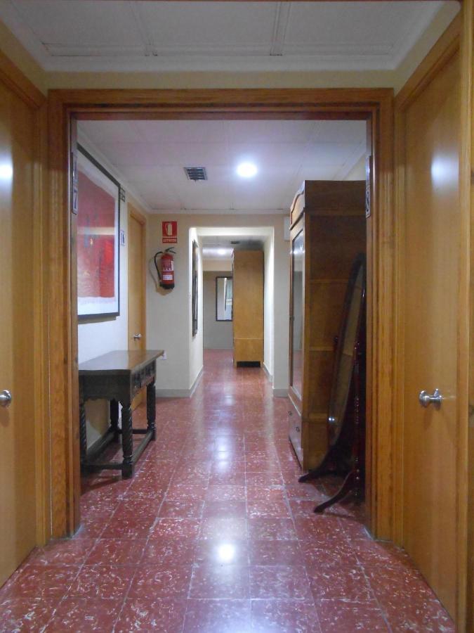 Hostal El Callejon Ταραγόνα Εξωτερικό φωτογραφία