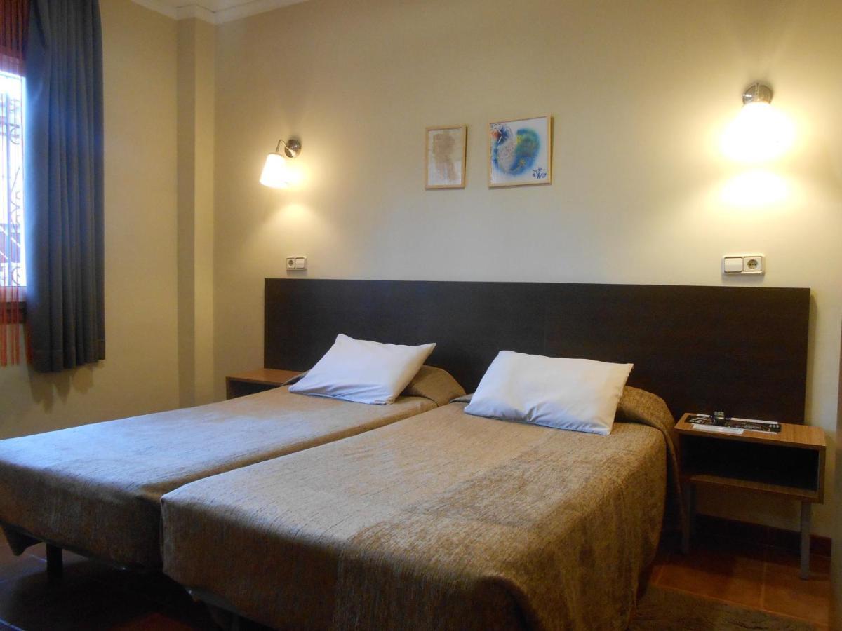 Hostal El Callejon Ταραγόνα Εξωτερικό φωτογραφία
