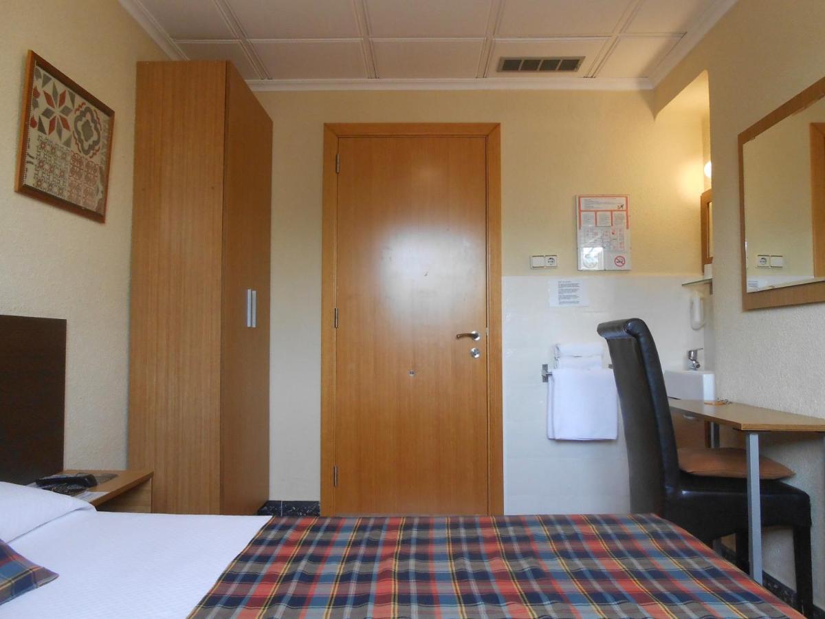 Hostal El Callejon Ταραγόνα Εξωτερικό φωτογραφία