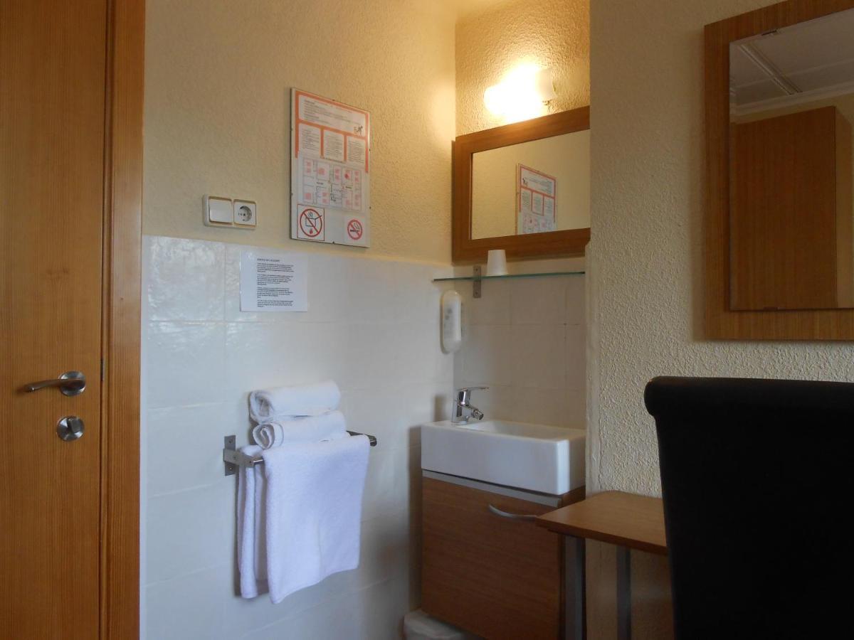 Hostal El Callejon Ταραγόνα Εξωτερικό φωτογραφία