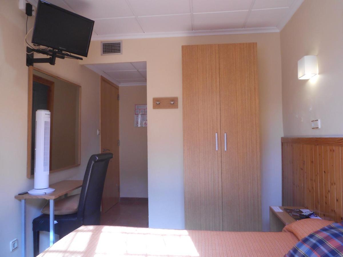 Hostal El Callejon Ταραγόνα Εξωτερικό φωτογραφία