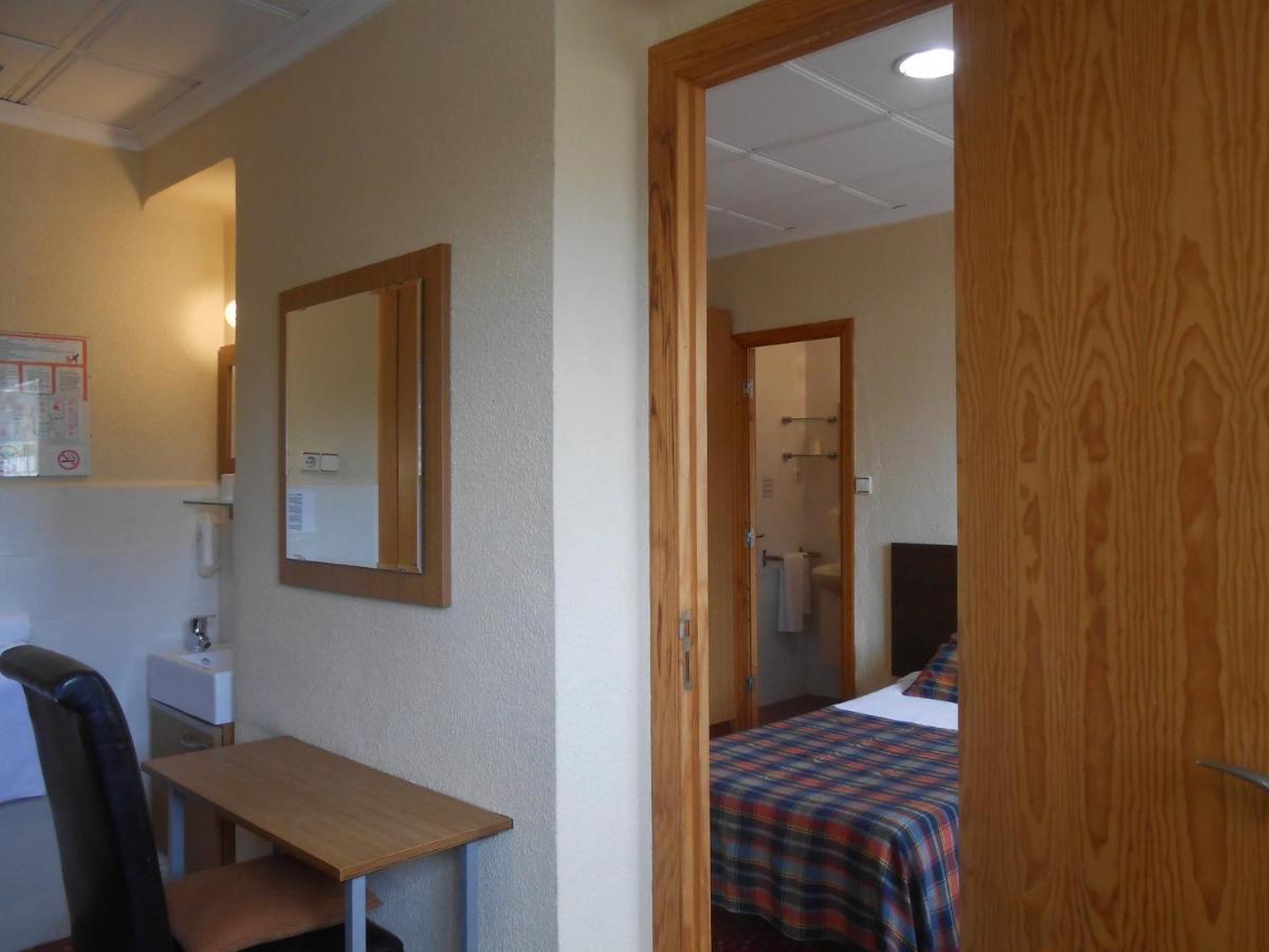 Hostal El Callejon Ταραγόνα Εξωτερικό φωτογραφία
