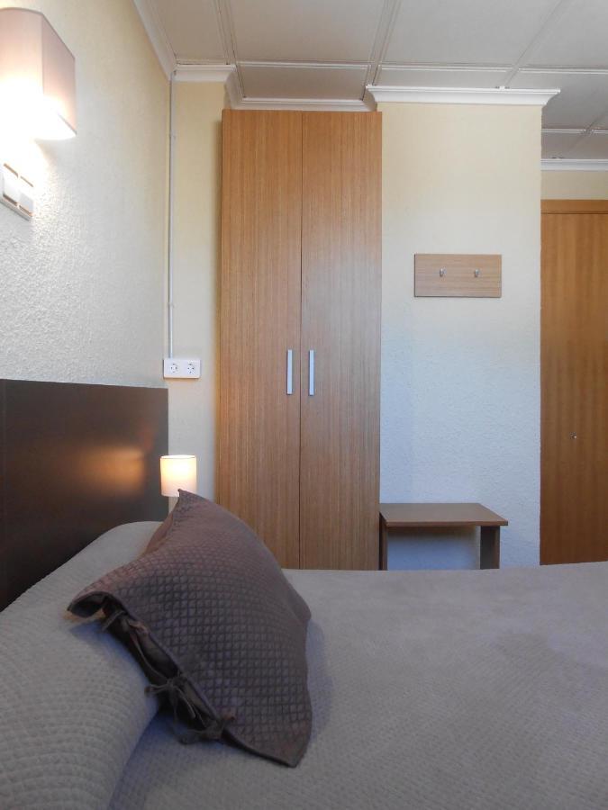 Hostal El Callejon Ταραγόνα Εξωτερικό φωτογραφία