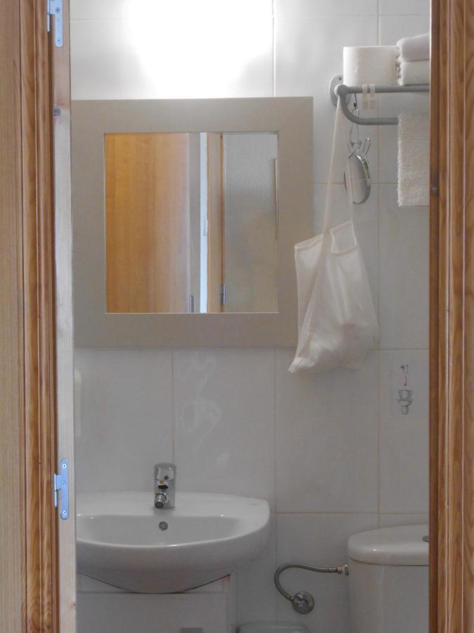 Hostal El Callejon Ταραγόνα Εξωτερικό φωτογραφία